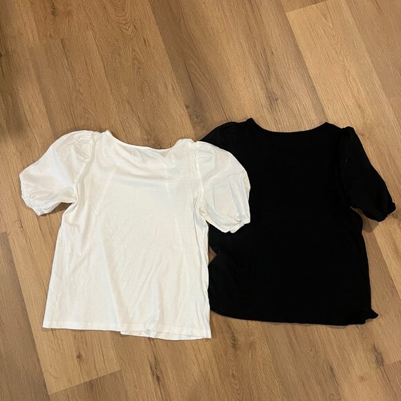 Lot / Set of 2 Black & White Banana Republic Short Sleeve Tops Blouses T-Shirts - Picture 5 of 5